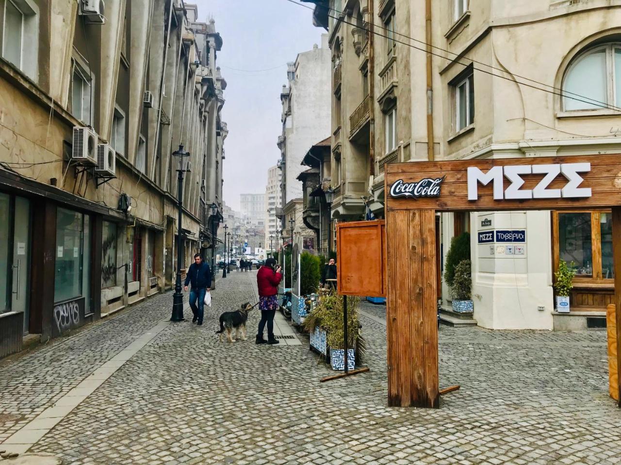 Modern Old Town Central Apartment Bukarest Kültér fotó