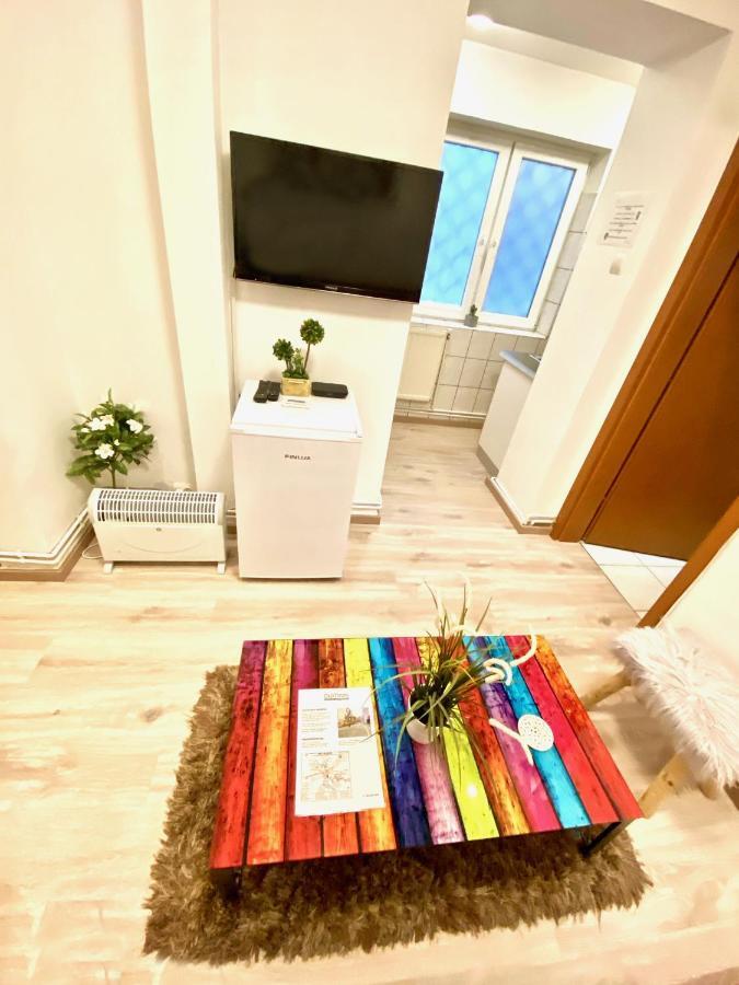 Modern Old Town Central Apartment Bukarest Kültér fotó