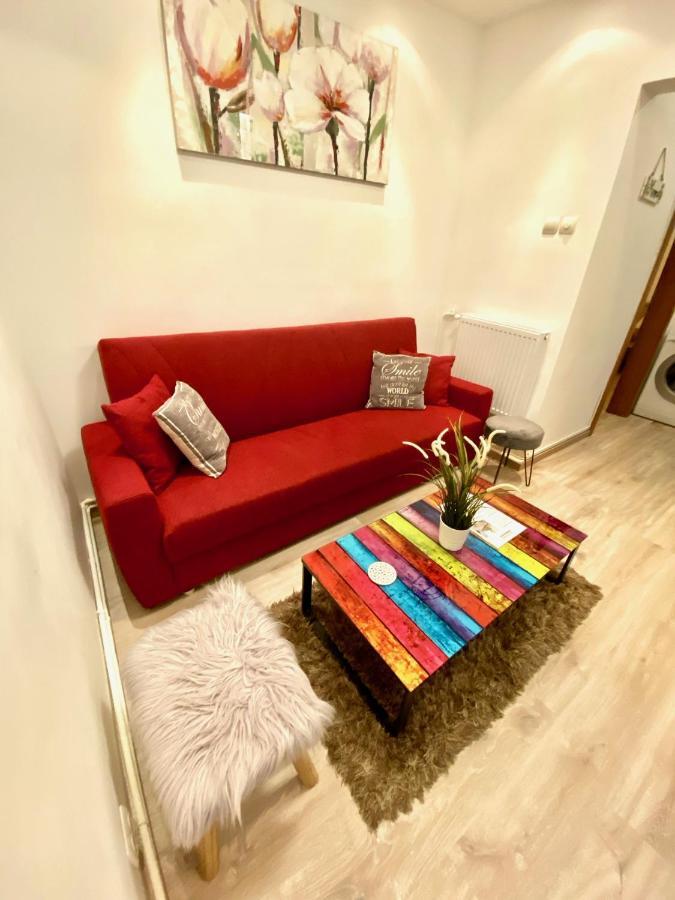 Modern Old Town Central Apartment Bukarest Kültér fotó